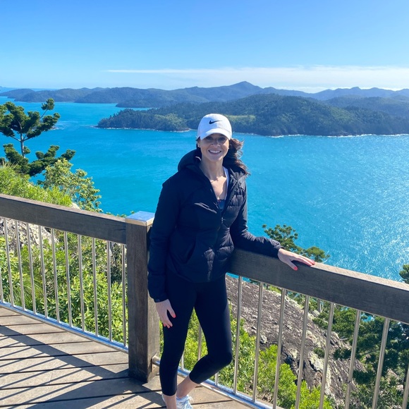 Meet your Posher, Kara - Picture 4 of 4